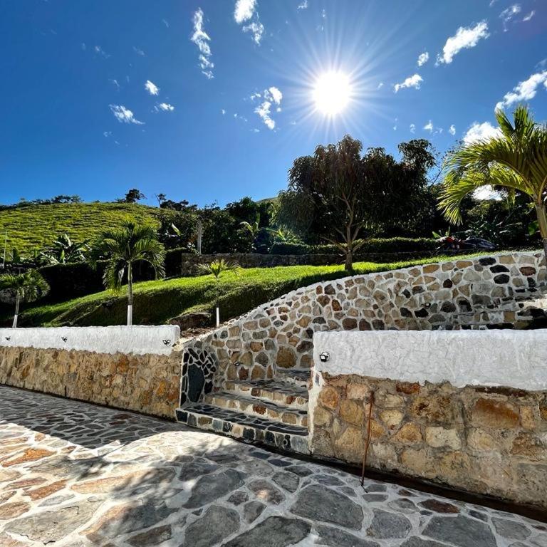 Finca vacacional los tres nevados en Melgar - Five-Bedroom House - 10