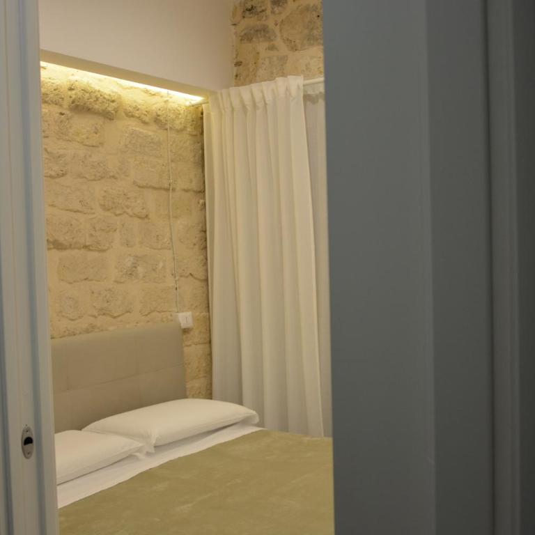 DIMORA DEL CARMINE - Standard Double Room - 11