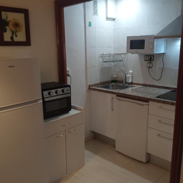 APARTAMENTO RONDA 4 BOLICHES Primera línea de playa - Apartamento de 1 dormitorio - 17