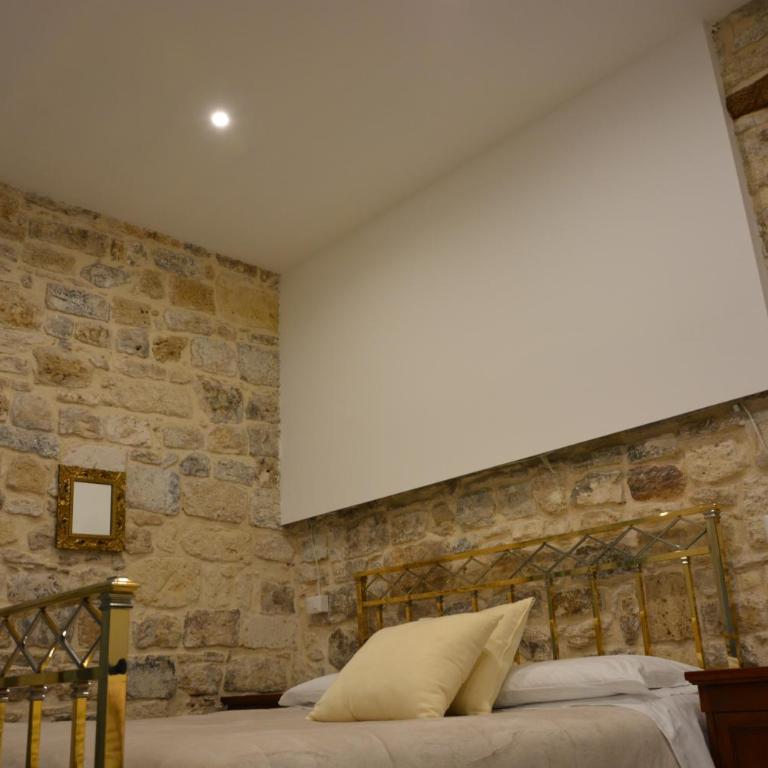 DIMORA DEL CARMINE - Quadruple Room - 19