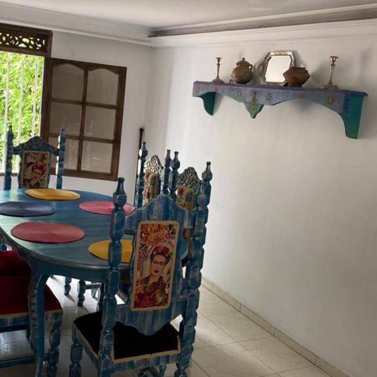 Casa COMPLETA colonial en CALI cerca al aeropuerto - Casa de 4 dormitorios - 8