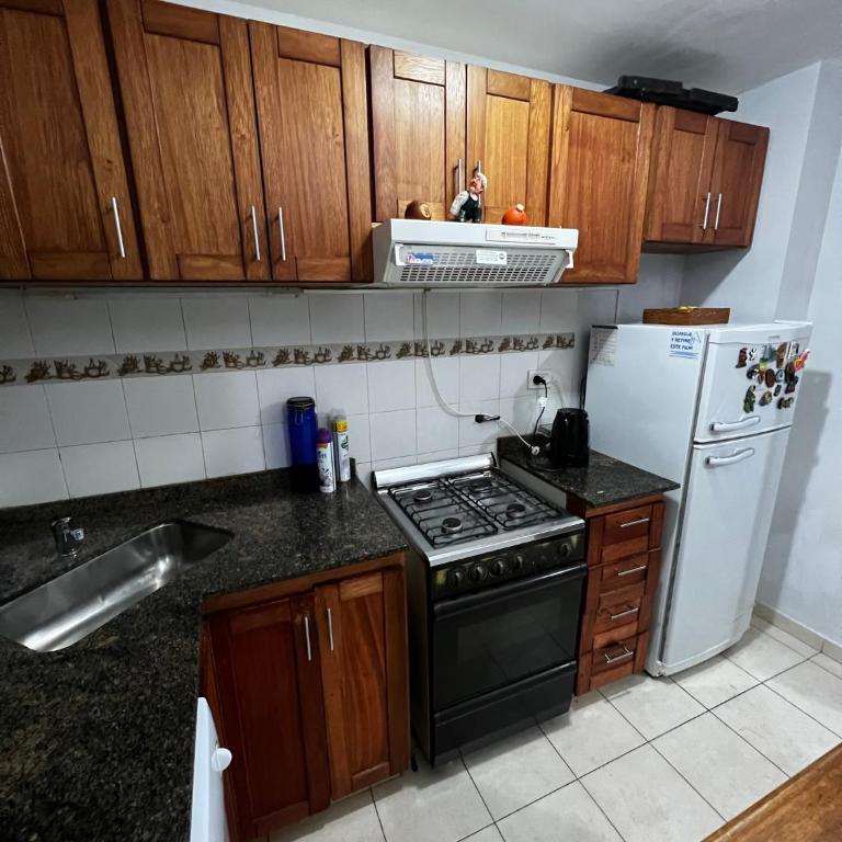 ALQUILO DEPTO AMUEBLADO 2 DORMITORIOS EN MICROCENTRO - Apartamento de 2 dormitorios - 7