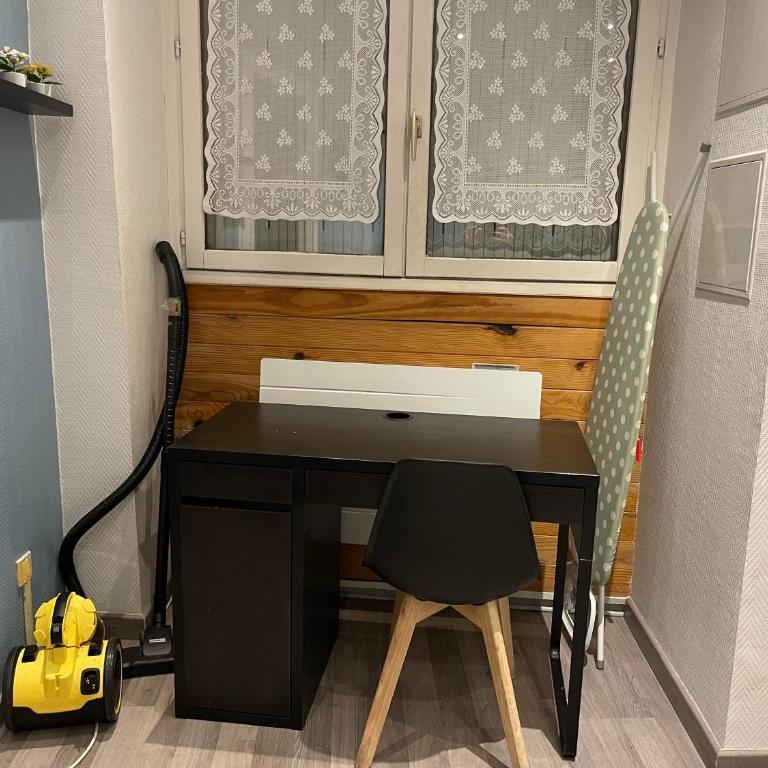 010 CHIC & COSY F1 29m2 HYPERCENTRE WIFI SMART TV NETFLIX - Appartement 1 Chambre - 22