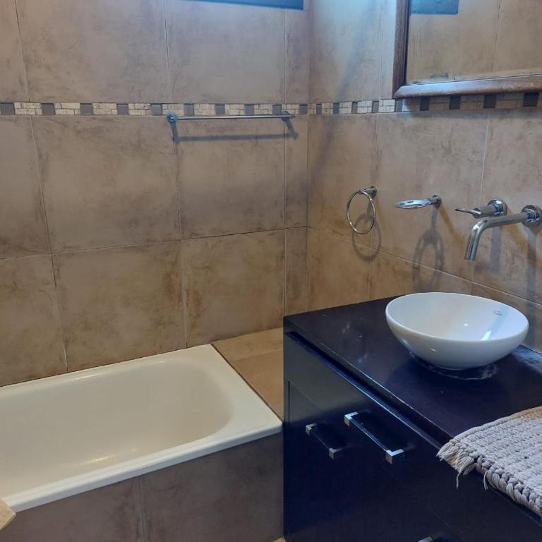 Casita del limonero - Three-Bedroom House - 2