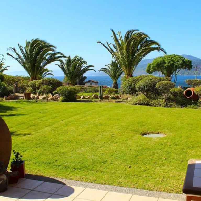 Departamento con vista al mar y jardín privado - Apartamento - 1