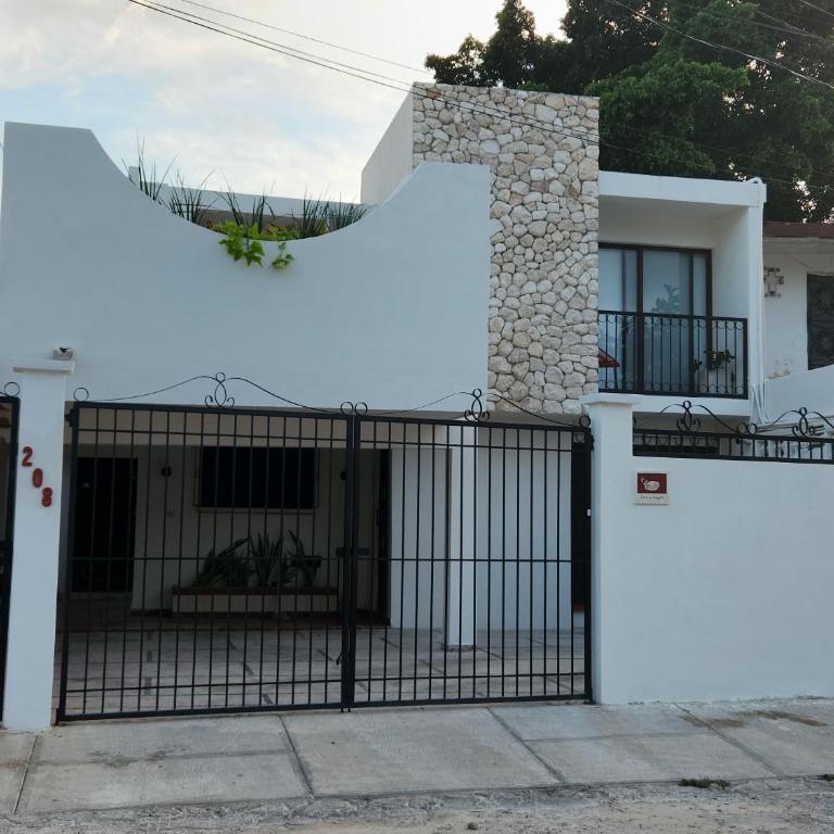 Comfortable private apartment AC near Montejo - Las Huayitas - One-Bedroom Apartment - 2