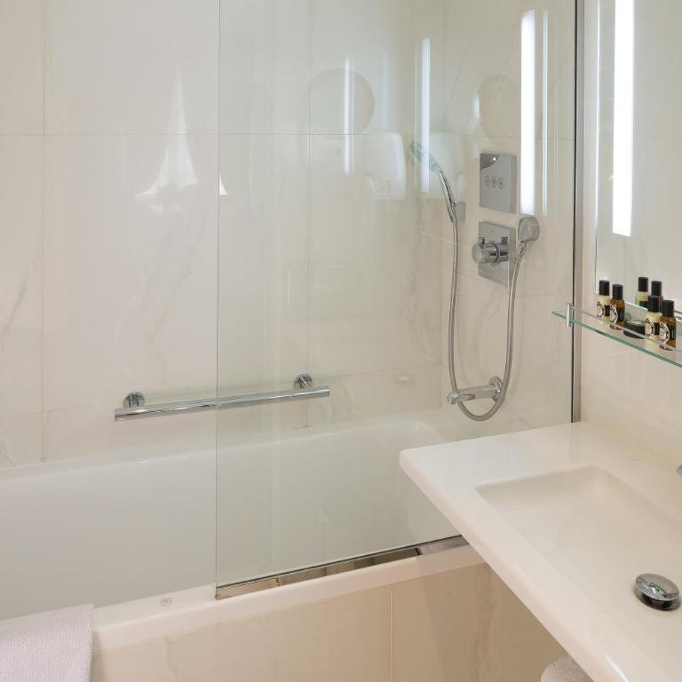 Académie Hôtel Saint Germain - Suite Junior avec Baignoire Spa - 10