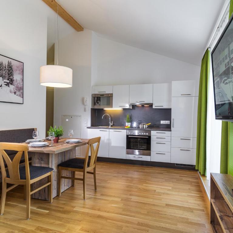 Fuchs Apartments - inklusive Eintritt in die Alpentherme Gastein - Apartamento de 1 dormitorio con balcón - 8