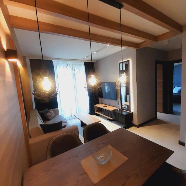 Woodside RENT Kopaonik - Apartman sa 2 Spavaće Sobe - 2