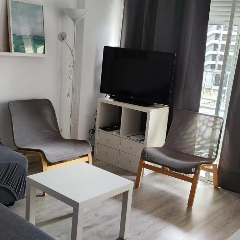Apartamento edificio Concorde (Av. Bruselas 10) - One-Bedroom Apartment - 1