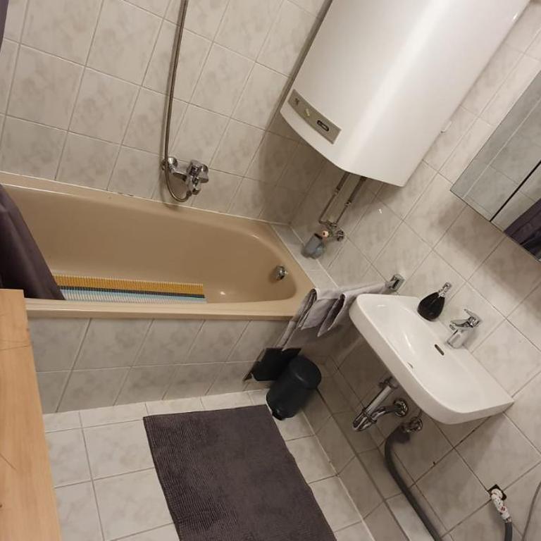 Ferienwohnung Am Schlossberg - Apartment mit 1 Schlafzimmer - 4