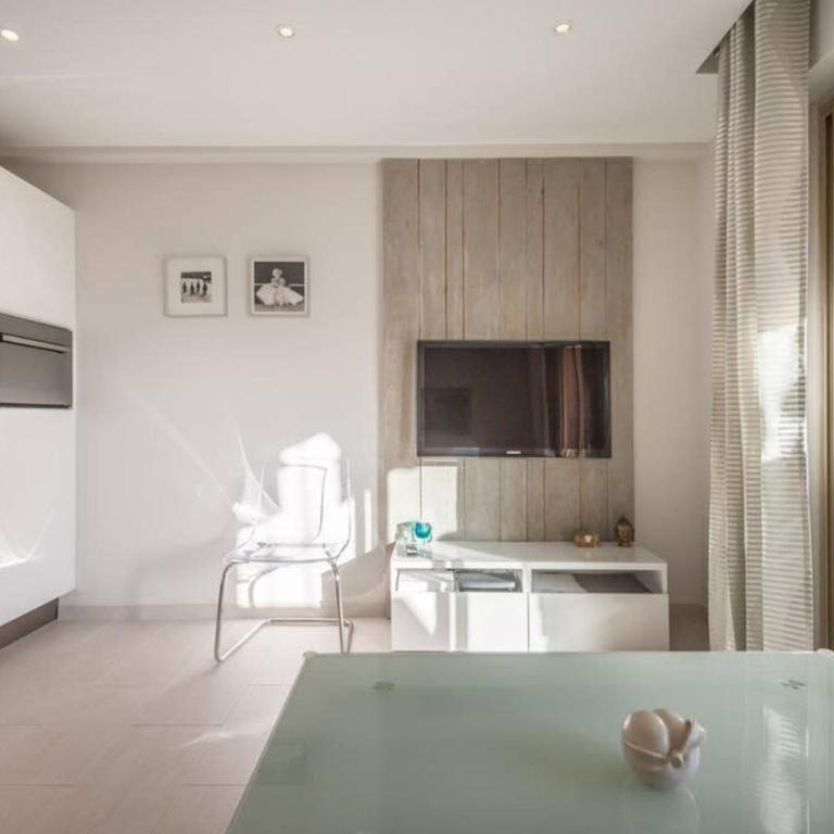 Downtown Cannes Modern 1-Br Apartment - Apartamento - 7