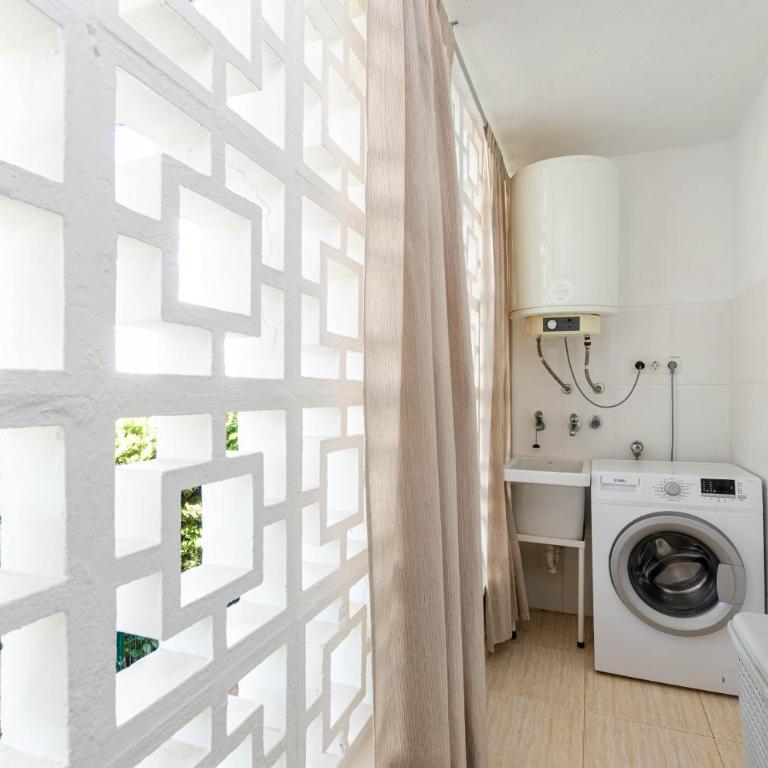 YourHouse Roses 9 - Apartamento de 2 dormitorios - 17