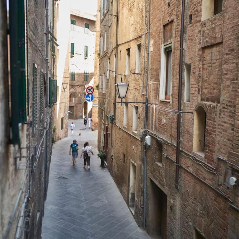 Casa Sofia [2 min Duomo - Piazza del Campo] - Two-Bedroom Apartment - 33