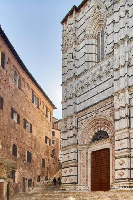 Casa Sofia [2 min Duomo - Piazza del Campo] - Two-Bedroom Apartment - 35