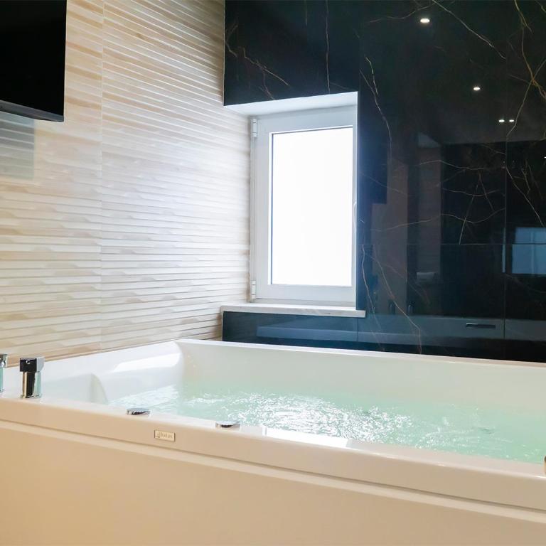 Dimora Sicula Relais - Palermo - Suite with Balcony - 13
