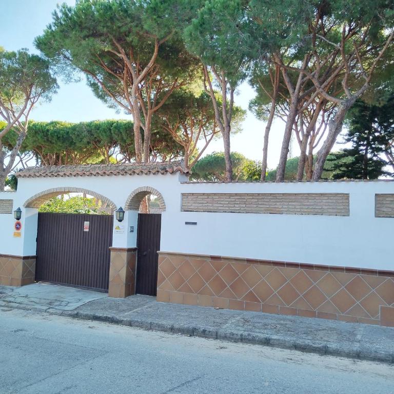 Villa Verde con Piscina a 800m de la Playa by Chiclana Dreams - Casa de 3 dormitorios - 41
