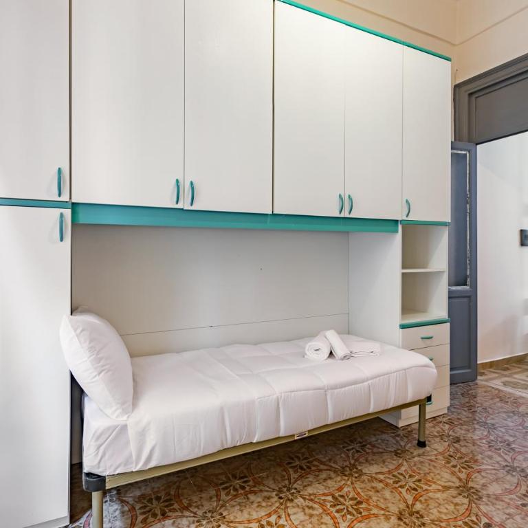 GuestHost - Teatro Massimo Roomy Flat with Covered Terrace - Appartamento con 2 Camere da Letto - 21