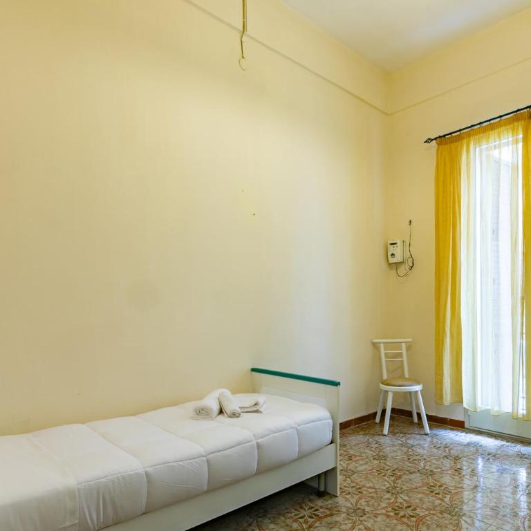 GuestHost - Teatro Massimo Roomy Flat with Covered Terrace - Appartamento con 2 Camere da Letto - 23