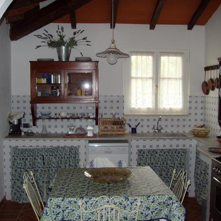 Hotel La Primula - Appartamento con 2 Camere da Letto e Balcone - 3