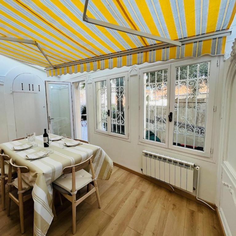 Biarritz hyper centre - Halles - terrasse - Apartment with Terrace - 2