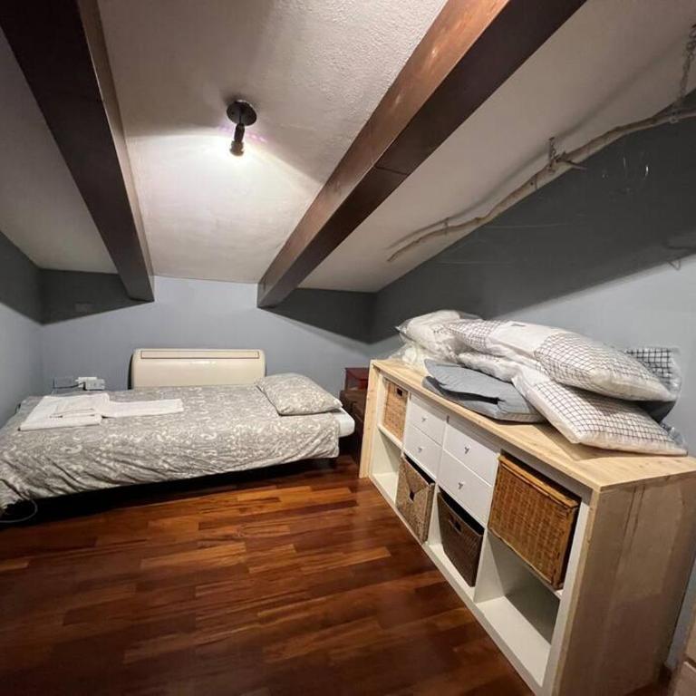 Margherita Apartment w/ terrace - One-Bedroom Apartment - 12