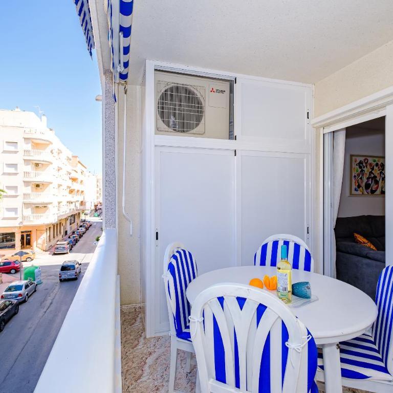 Home&Holiday Goleta with parking-option - Apartamento de 2 dormitorios - 11