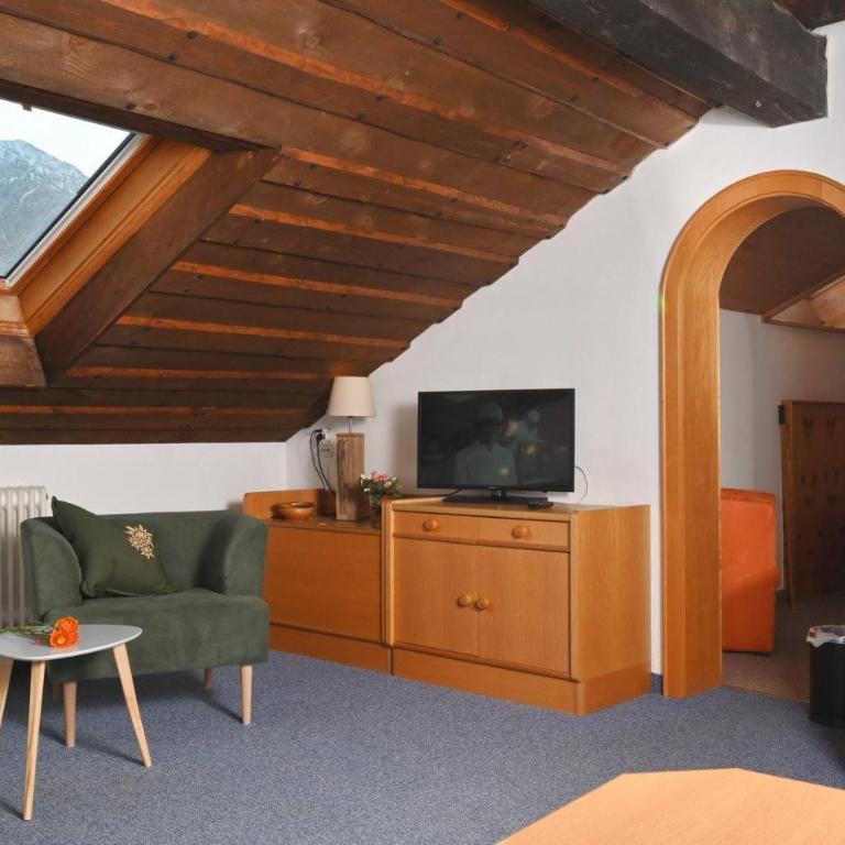 Gästehaus Landgraf - Apartment mit 1 Schlafzimmer und Balkon - 7