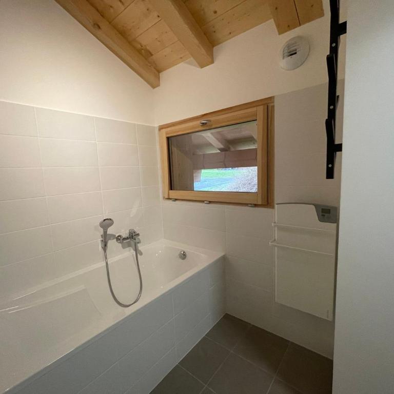 Chalet de standing avec parking à Sixt-Fer-à-Cheval - FR-1-624-132 - Chalet - 10