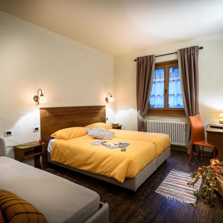 Ostello del Castello Tirano - Vierbettzimmer - 2