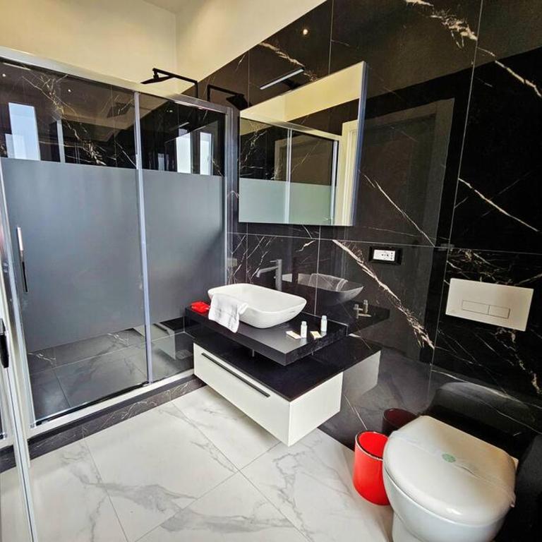 Domitia Vatican Luxury Apartment - Two-Bedroom Apartment - 11