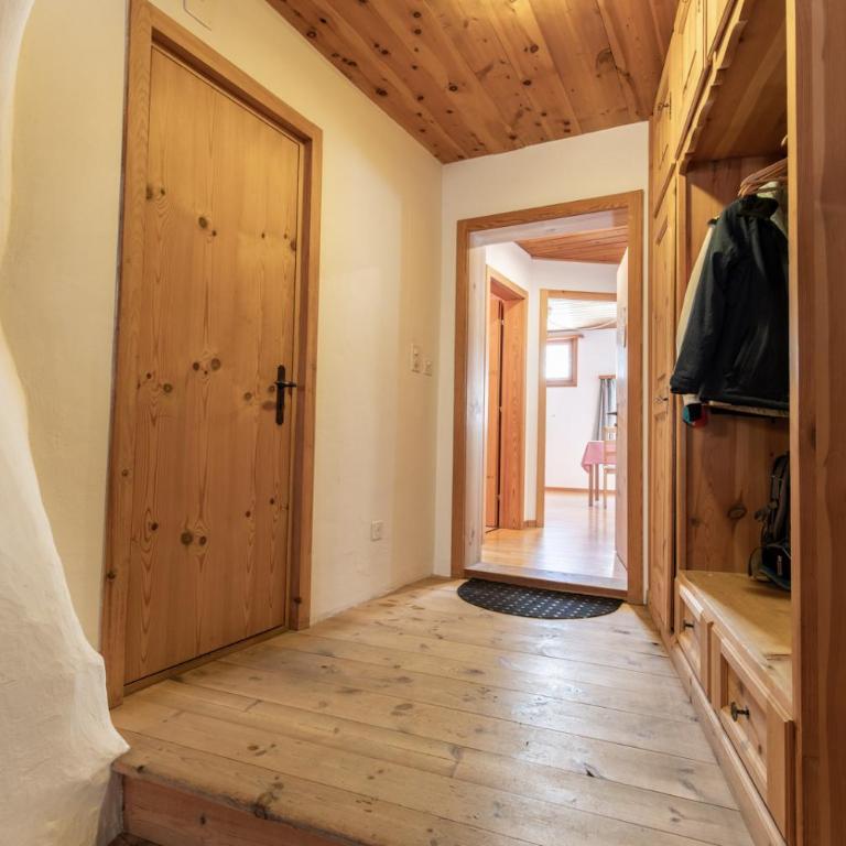 Chasa Curasch - Apartment mit 1 Schlafzimmer - 15