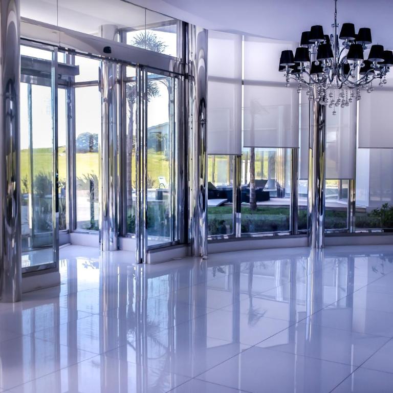 Azure Beach - Studio Apartment with Sea View - 10