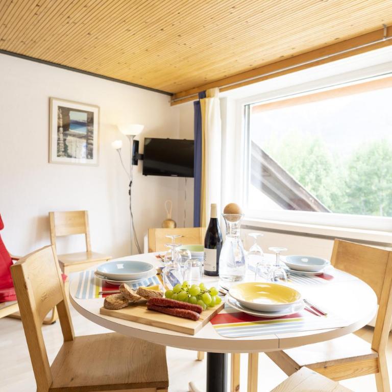 Feriensiedlung Trü 17 - Apartment mit 2 Schlafzimmern - 2