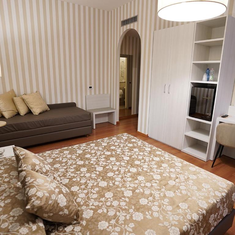 Hotel Continentale - Camera Familiare Superior - 4