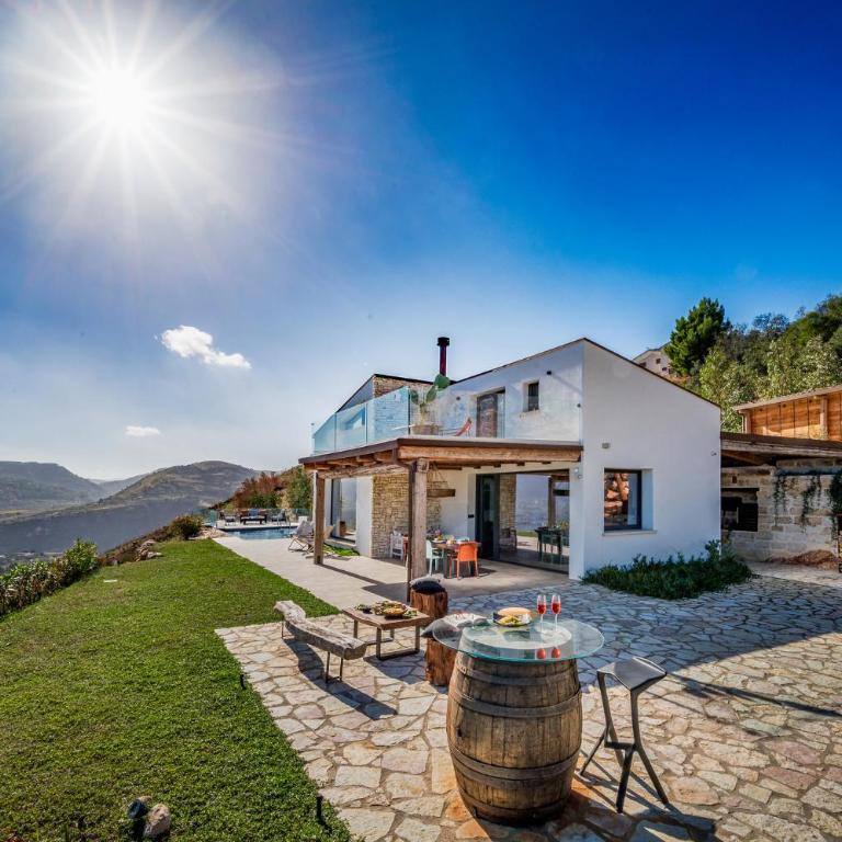 Villa Pharus Scopello - Three-Bedroom Villa - 42