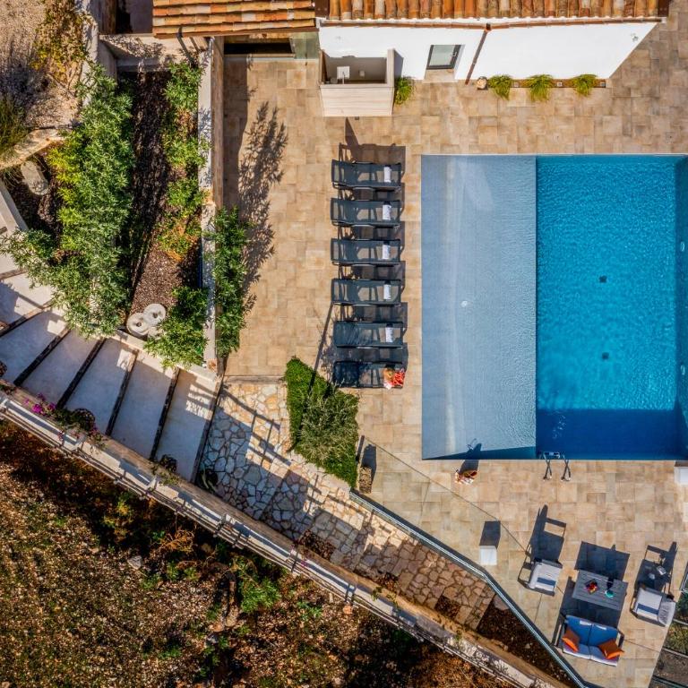 Villa Pharus Scopello - Three-Bedroom Villa - 73