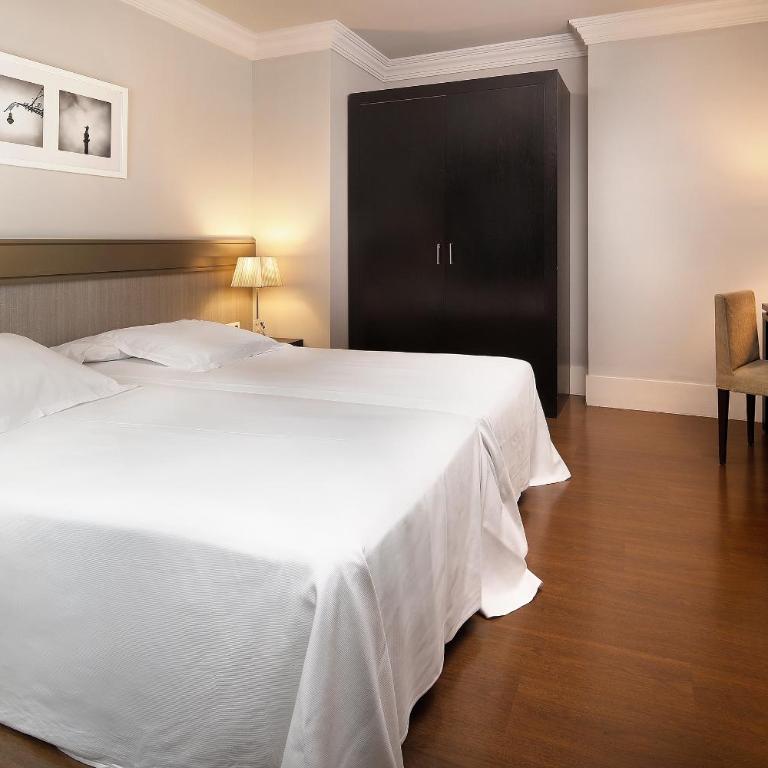 Hotel Condado - Basic Double Room (1 or 2 beds) - 2