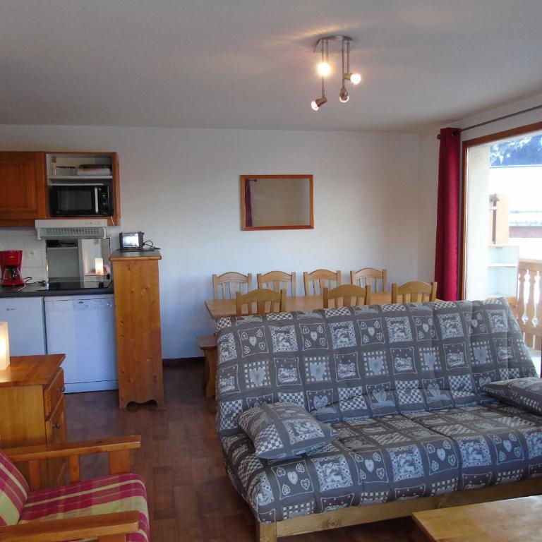 Appartement 4 pièces à Valfréjus, proche ski, balcon, 8 pers. - FR-1-561-45 - Apartment (8 Erwachsene) - 1