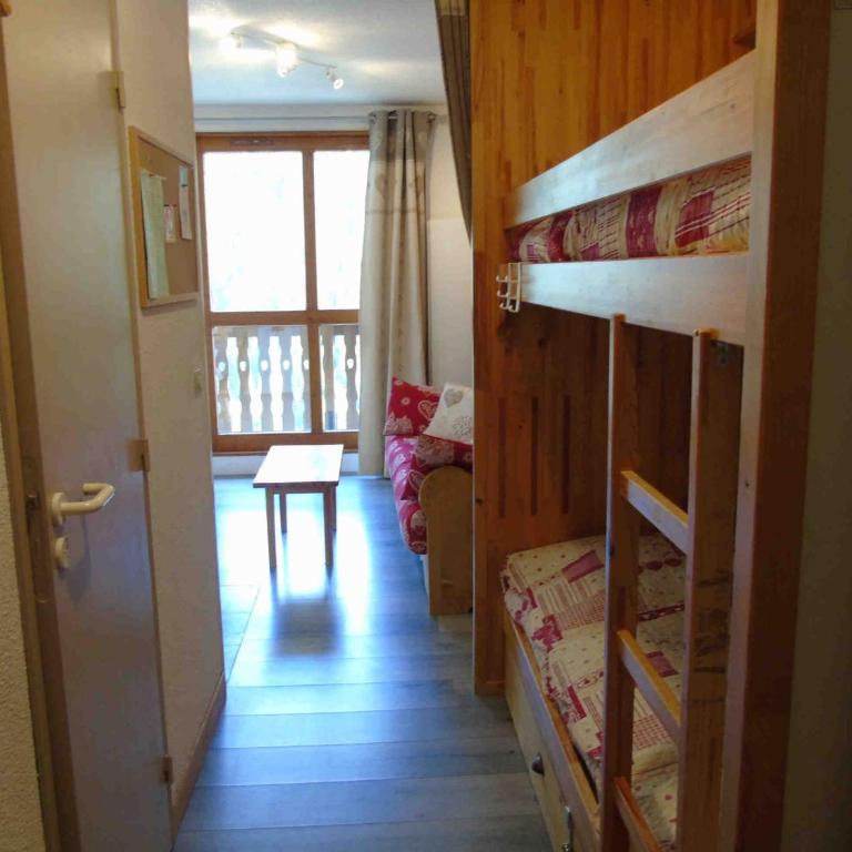 Charmant studio à Valfréjus, proche télécabine, commerces, balcon, 4 pers, animaux admis. - FR-1-561-10 - Estudio - 5