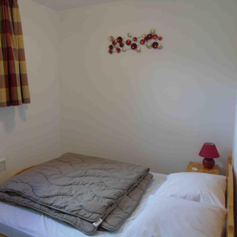 Appartement cosy à Valfréjus, 200m des pistes, balcon ouest, 6 pers, cuisine équipée, draps inclus - FR-1-561-23 - Apartment (6 Erwachsene) - 10