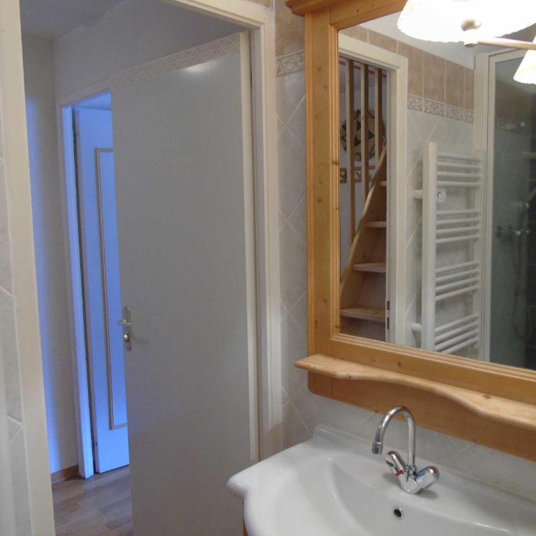 Appartement spacieux 4 pièces avec mezzanine, 200m des remontées mécaniques, WIFI inclus - FR-1-561-30 - Apartment (8 Erwachsene) - 13