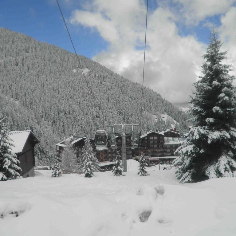 Appartement familial à Valfréjus, proche des pistes et commerces, balcon sud, tout équipé, 6 couchages - FR-1-561-13 - Apartment (6 Erwachsene) - 9