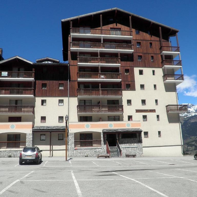 Appartement cozy 6 pers., 50m écoles ski, WIFI, parking, balcon - FR-1-561-18 - Apartment (6 Erwachsene) - 13