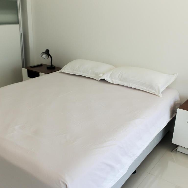 Azure Towers - Apartamento de 1 dormitorio - 42