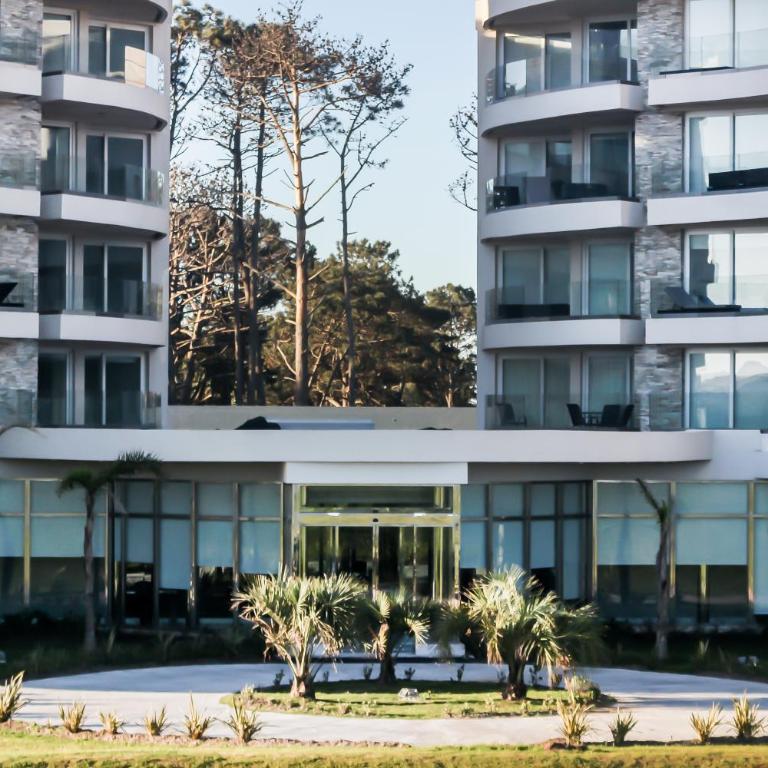 Azure Towers - Apartamento de 1 dormitorio - 13