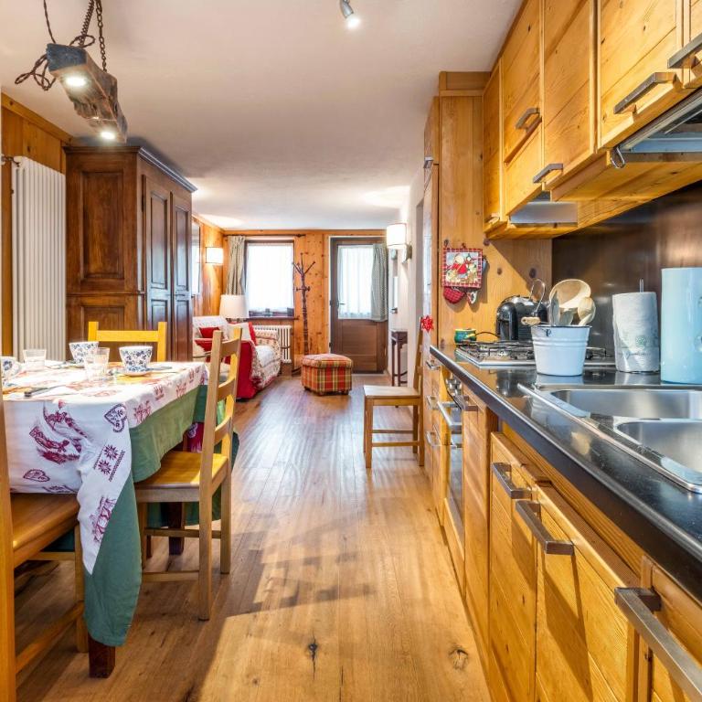 LUVI - Courmayeur - Appartamento con 2 Camere da Letto - 1