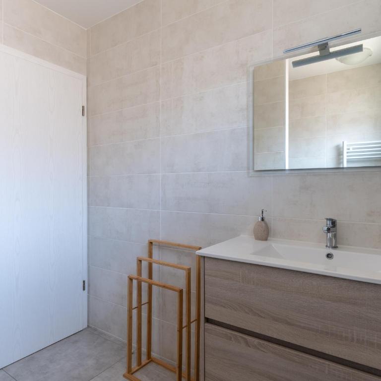 Maison neuve proche océan à Mimizan, 4 pers, clim, WIFI, jardinet, pistes cyclables, ménage inclus - FR-1-50-91 - Maison de Vacances - 7