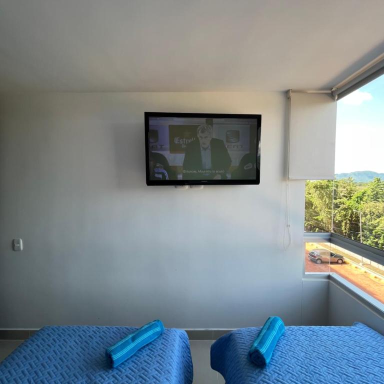 Apto de lujo. Ricaurte-Girardot - Apartamento de 3 dormitorios - 17