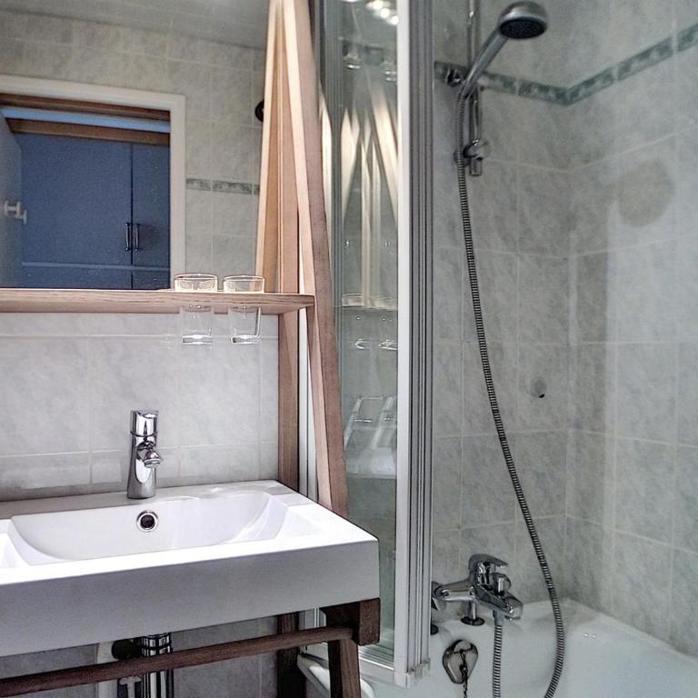 Studio lumineux avec balcon au pied des pistes - FR-1-344-175 - Estudio - 13